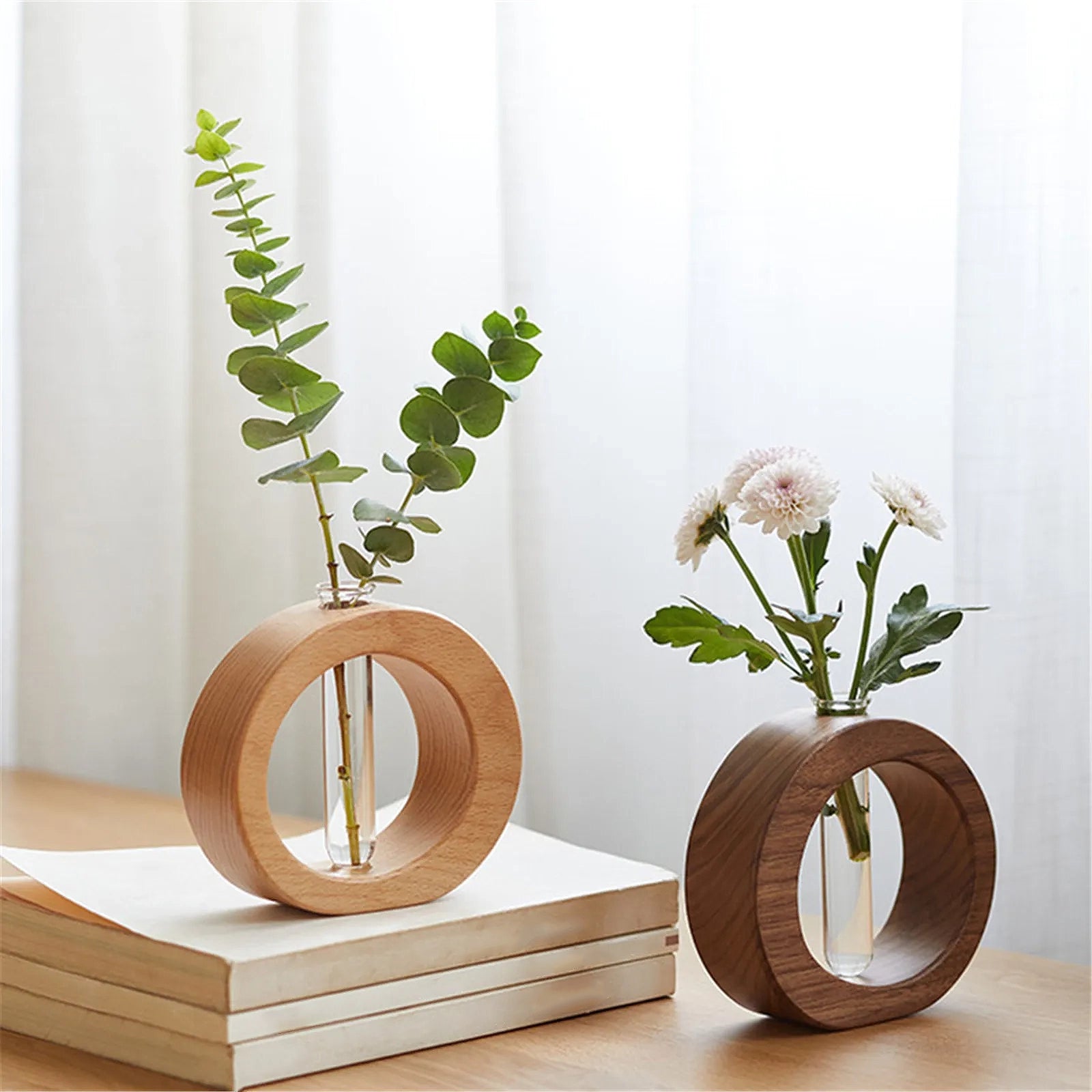 Vase rond design en bois