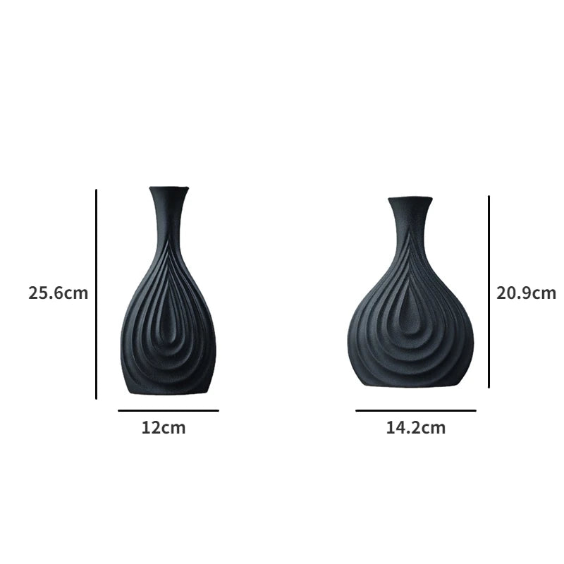 Vase noir céramique
