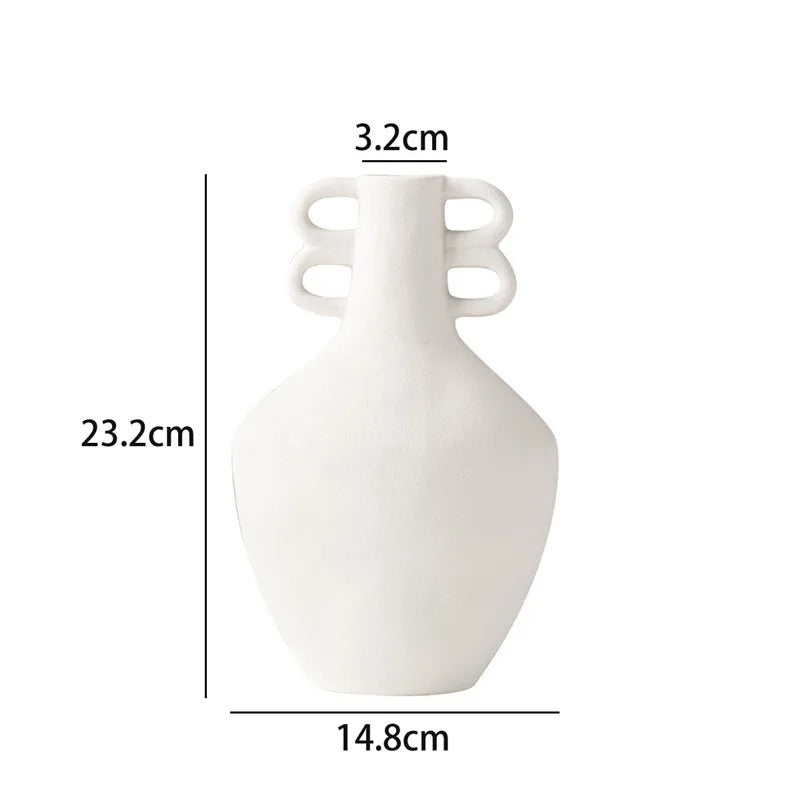 Vase moderne avec anses