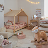 Tapis beige chambre enfant