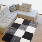 Tapis noir blanc gris